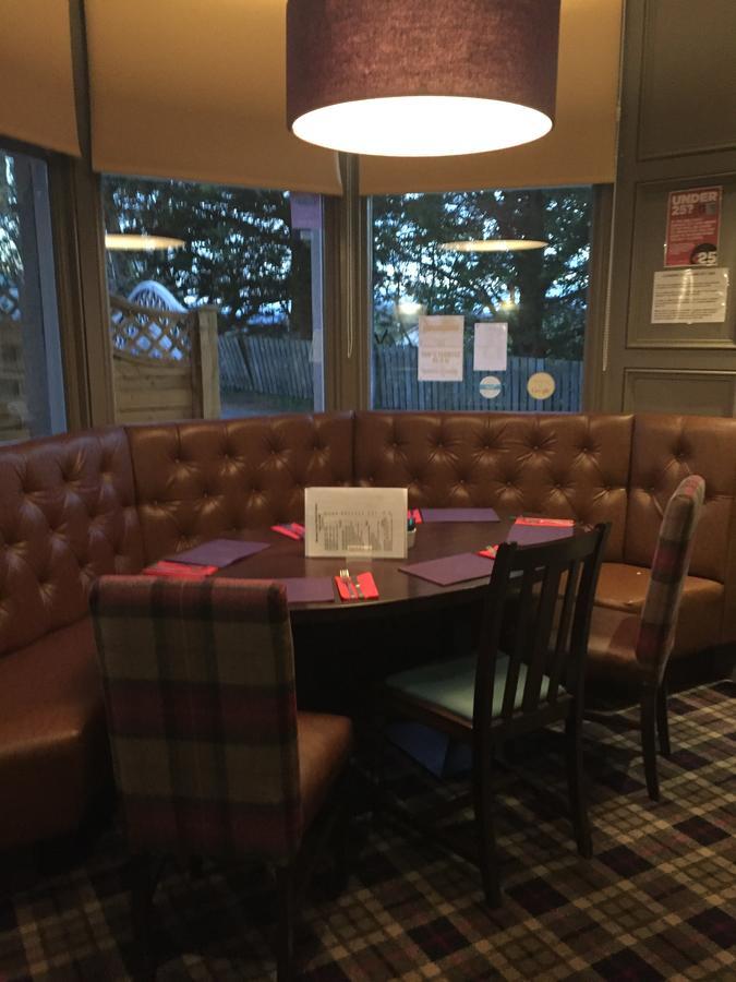 Hotel Burnett Arms Inverurie Zewnętrze zdjęcie